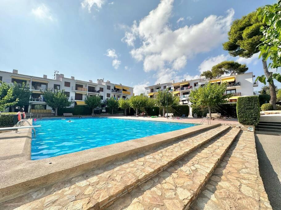 The Golden Oak In Calella Centre - 100M From Beach Palafrugell Eksteriør billede